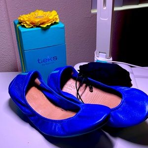 Tieks Cobalt Blue Size 10. Excellent Condition!